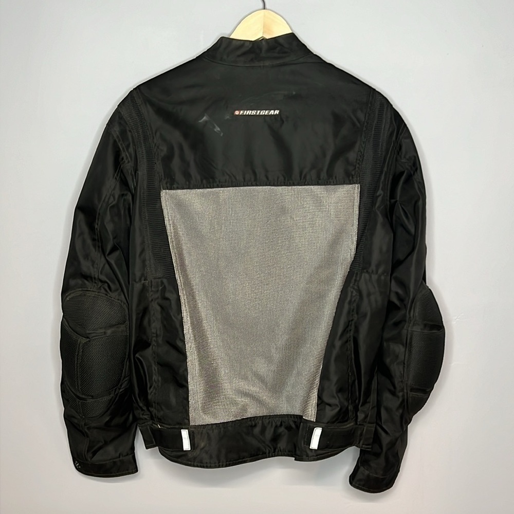 FIRSTGEAR XL BLACK and GRAY MOTORCYCLE RIDING JACKET - Picture 2 of 12